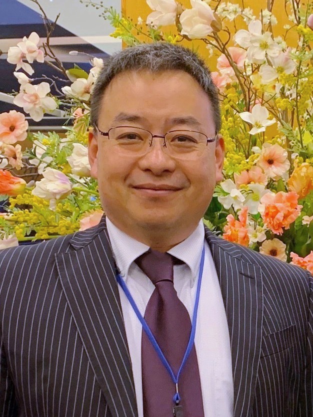 加藤 充宏 (日本)