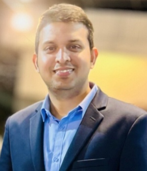 Nikhil Kishor (インド)